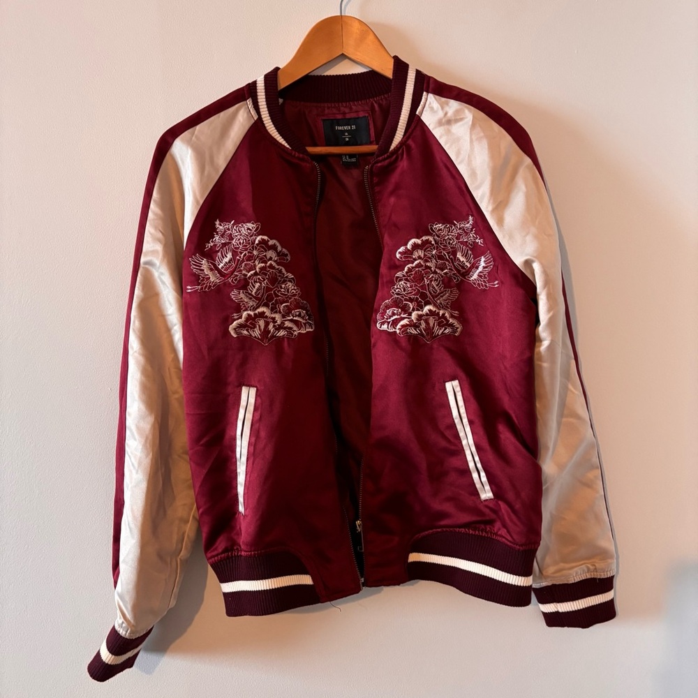 Forever 21 Embroidered Satin Bomber Jacket Size Medium EUC